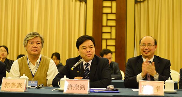 自治区台湾事务办公室副巡视员唐煦渊致辞