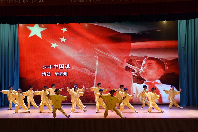7《少年中国说》朗诵：关国樑、吴美琪、张智然 选送单位：桂林市桂鸿伏羲学校、文学院.jpg