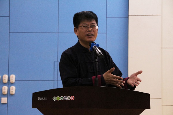 薄克礼教授.JPG