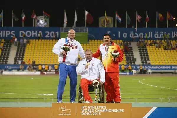 吴                    </div></div> </div>
        </div></div>
      </div>
      
      
      
      <div class=