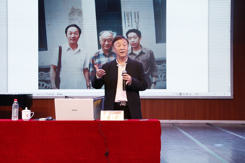 彭匈老师谈阅读.jpg