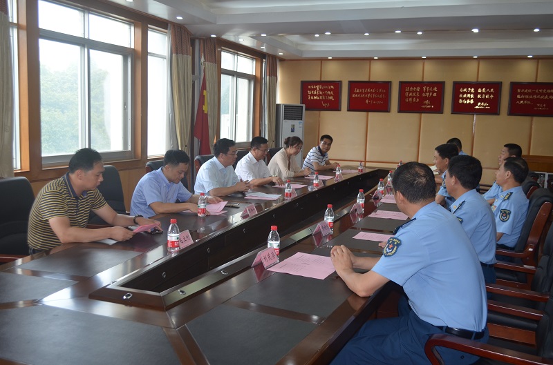 慰问空降兵训练基地会场.JPG