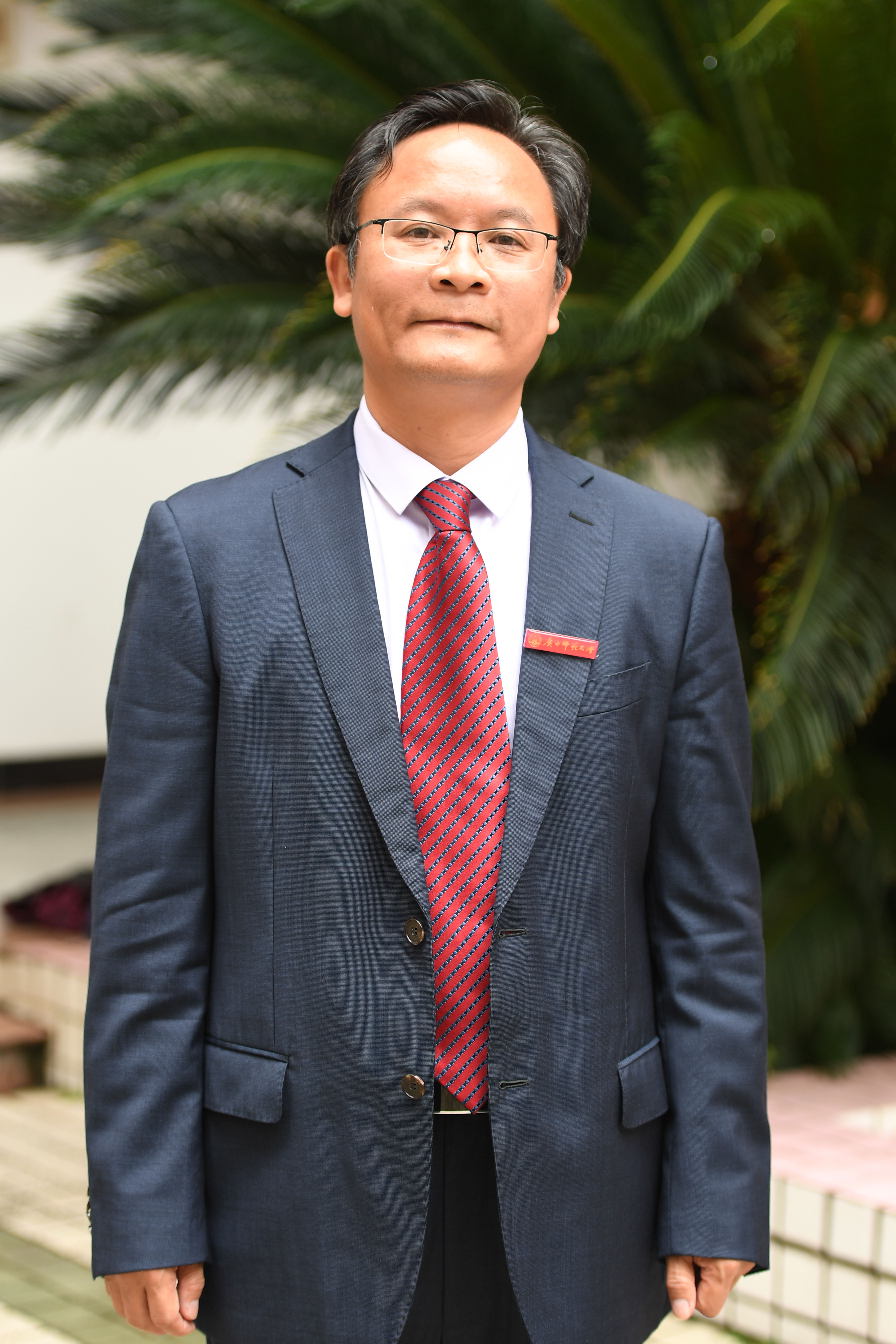 校党委常委、副校长林春逸.JPG
